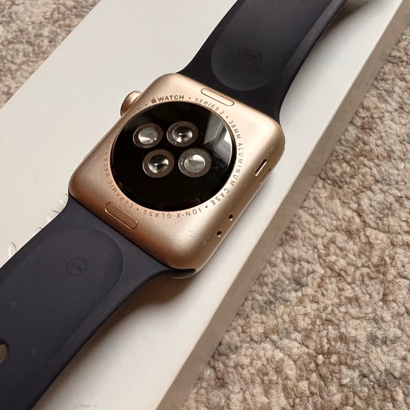 Apple Watch Series 2 - Picture 9 of 10